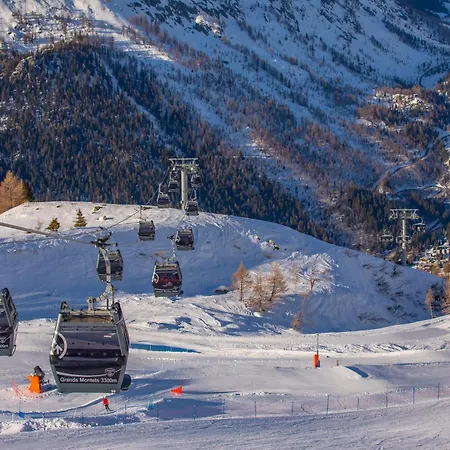 Sud - Triolet A106 - Happy * Chamonix